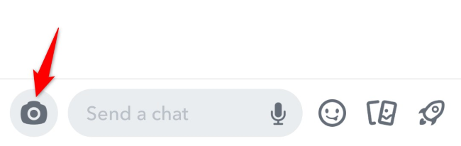 Нажмите иконку камеры в левом нижнем углу.