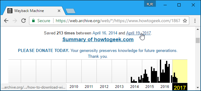 Календарь архивных снимков и выбор даты в Wayback Machine