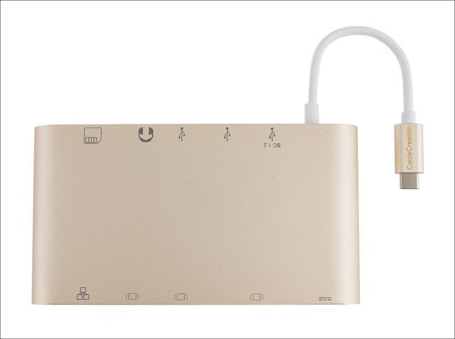 Полный набор: донгл, мультипортный адаптер и кабели для разных задач