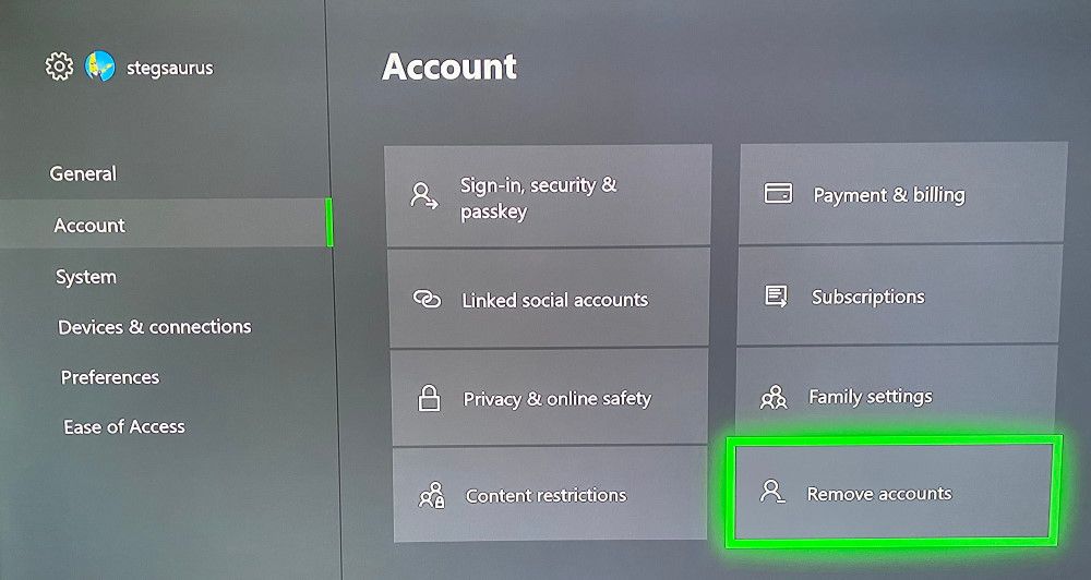 Экран Xbox: удаление учетных записей