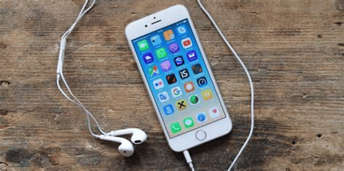 Illustration d un iPhone avec la bibliothèque d applications ouverte