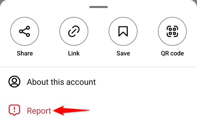 Меню с тремя точками в правом верхнем углу поста.