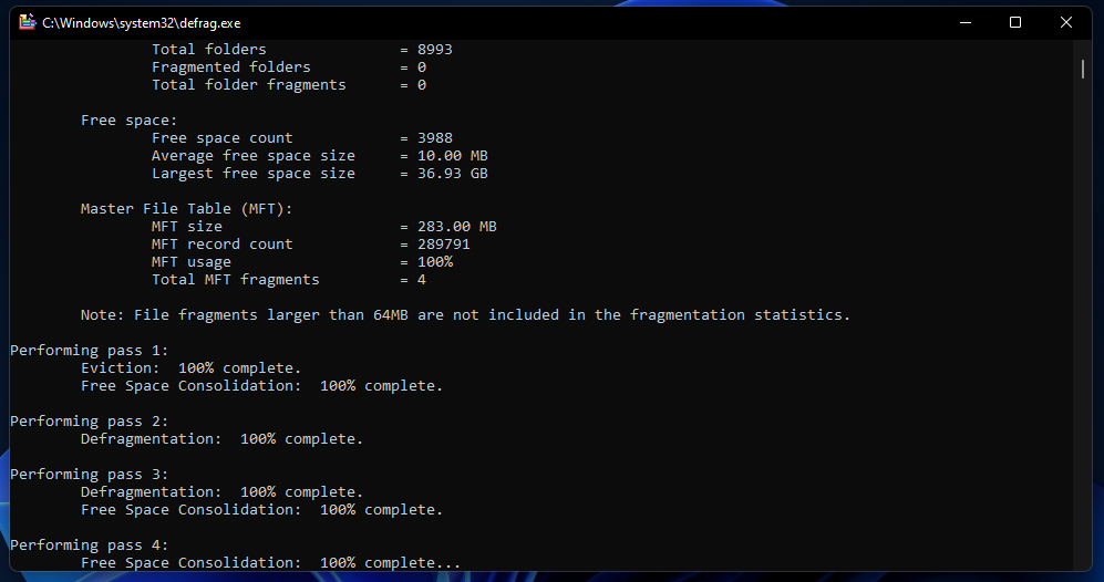 Окно команды defrag с выводом результатов