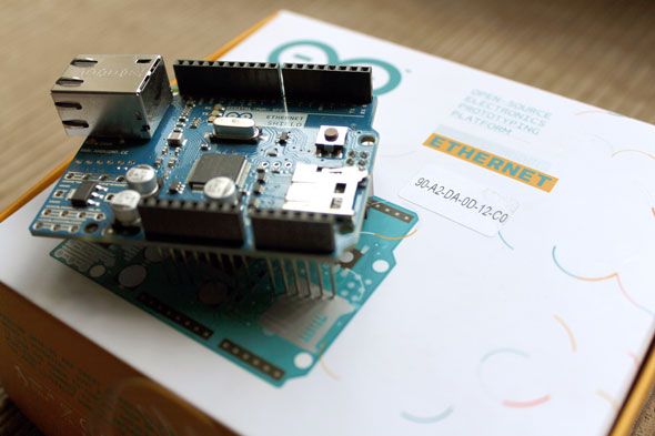 Ethernet-шилд для Arduino в коробке
