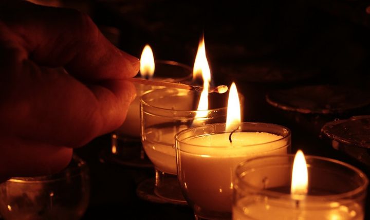 Аккаунт Facebook со статусом «В память», вид страницы профиля