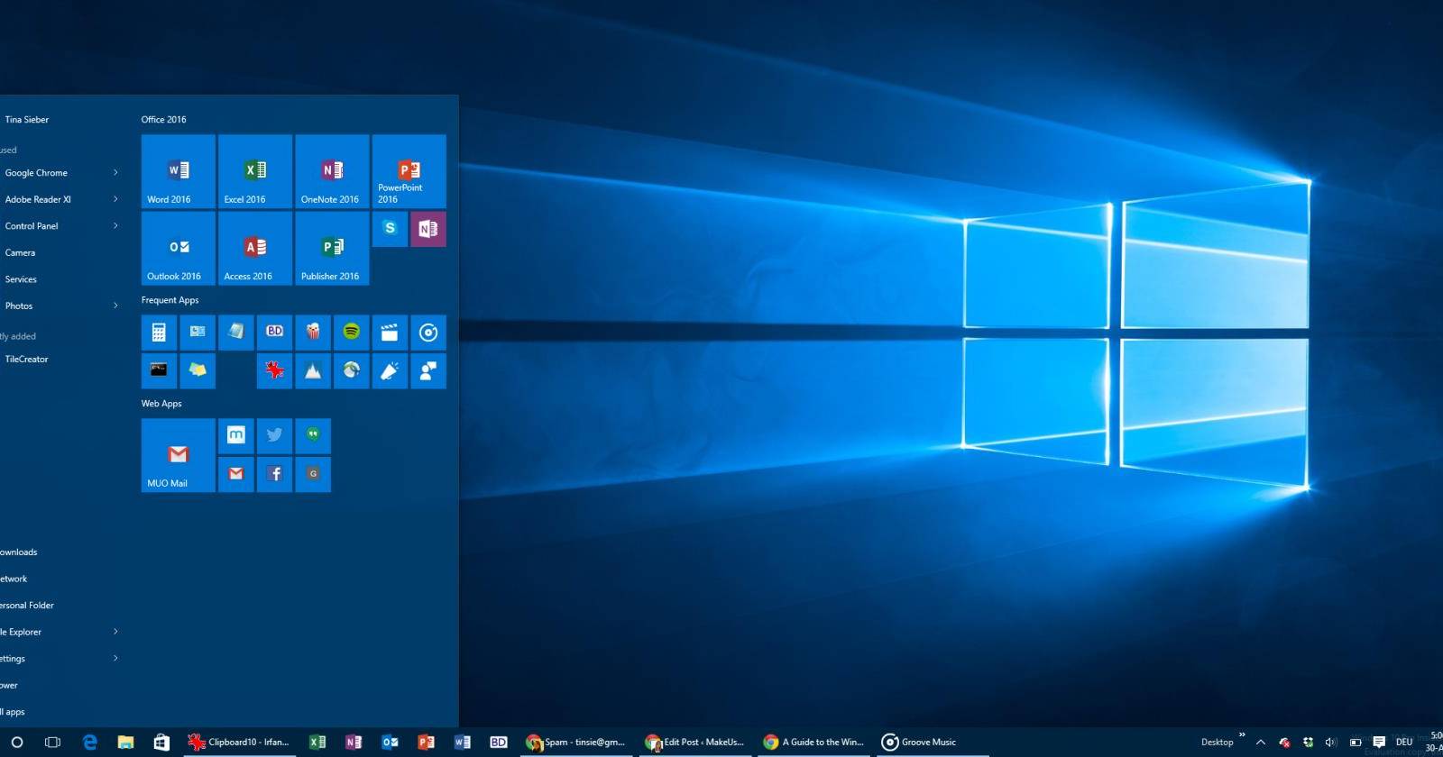 Сменить обои в Windows 10 без активации