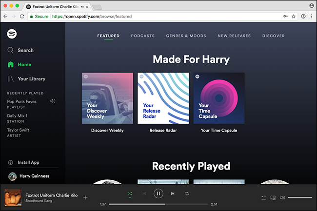 Spotify Web Player после входа, список треков и элементы управления