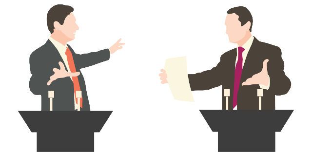 Люди обсуждают политические темы в спокойном тоне