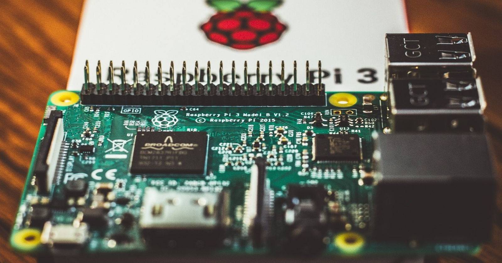 Плата Raspberry Pi