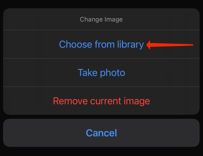 Выберите из библиотеки изображение для обложки плейлиста на iPhone