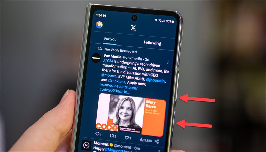 Кнопки на Samsung для скриншота: Power и уменьшение громкости