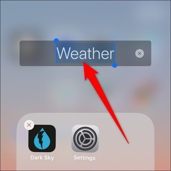iPhone: ввод нового названия папки