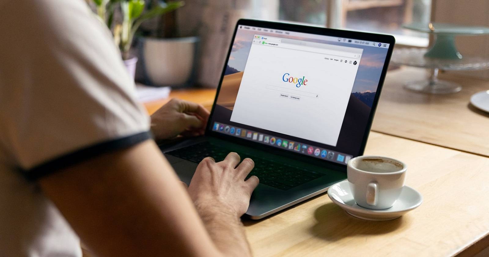 Браузер Google Chrome с видимой полосой прокрутки