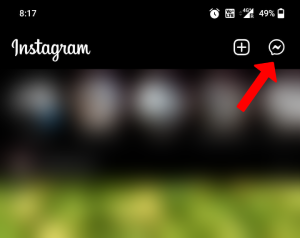 Screenshot: schermata iniziale di Instagram con l'icona per aprire i messaggi diretti
