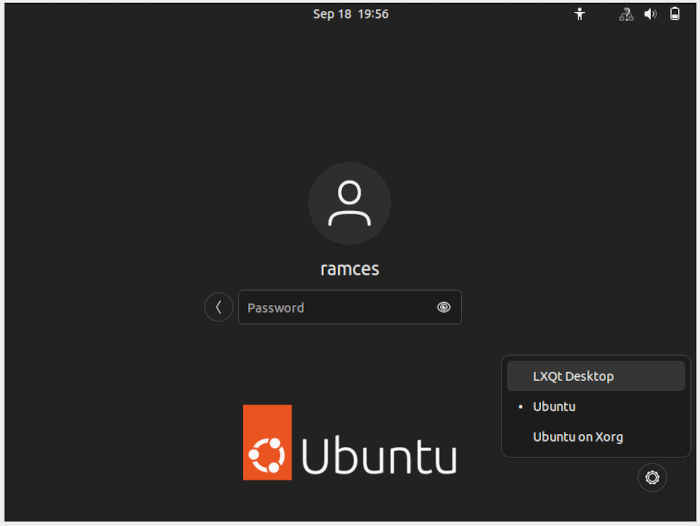 Экран входа: выбор LXQt через иконку шестерёнки