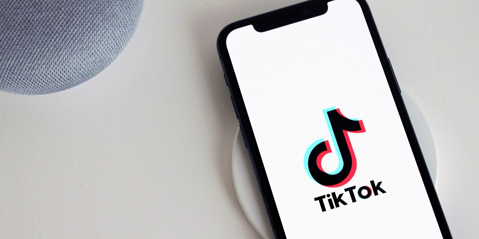 Эффект «Реверс» в TikTok: как сделать видео задом наперед
