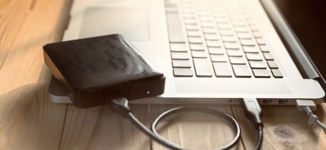 Загрузиться с внешнего диска через Disk Utility