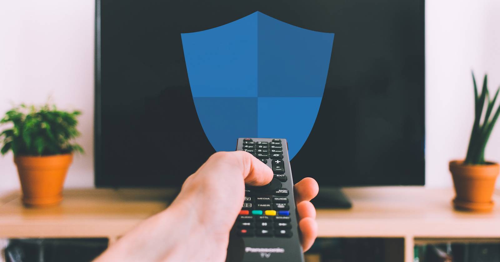 Apple TV на фоне экрана