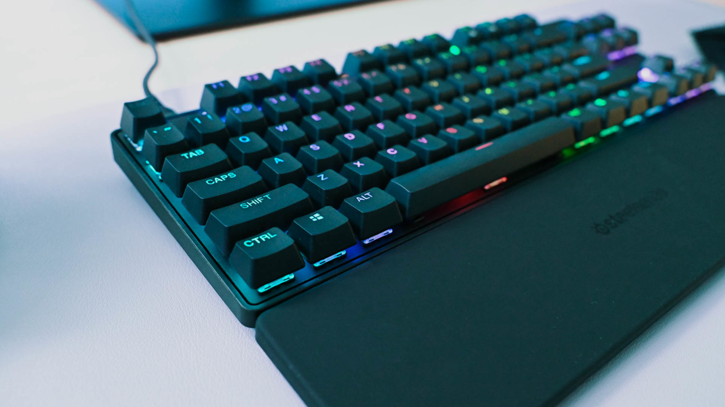 Отключить или переназначить Caps Lock в Windows