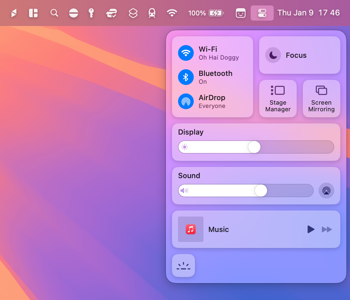 Панель управления Control Center на macOS Sequoia.
