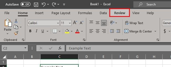 На ленте нажмите Рецензирование.