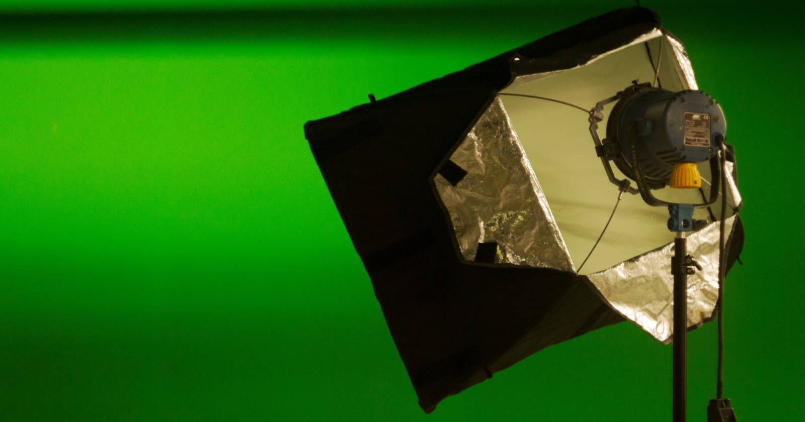 Зелёный экран как фон для видеозвонков