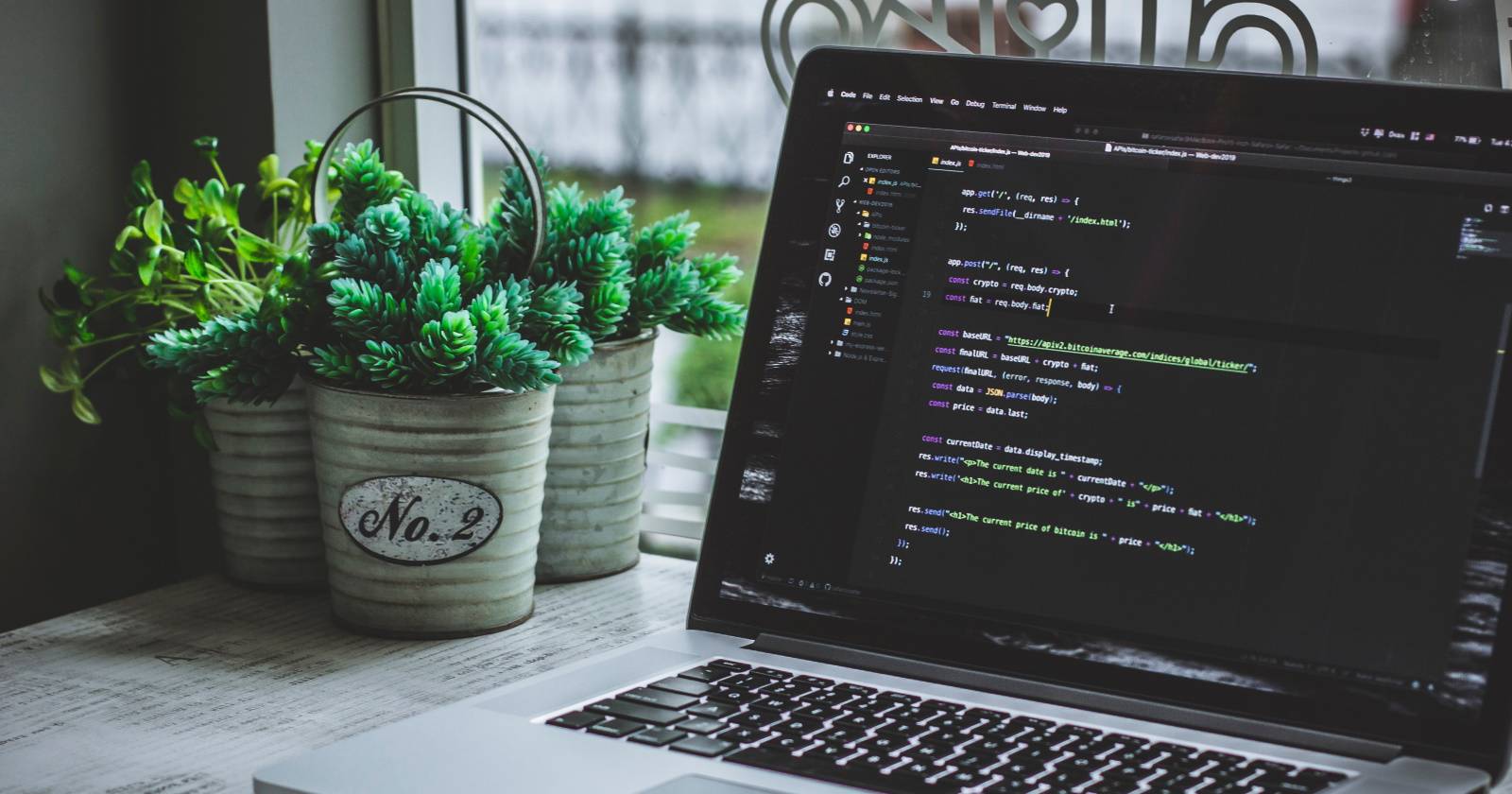 Темы в Windows Forms: Light, Nature, Dark