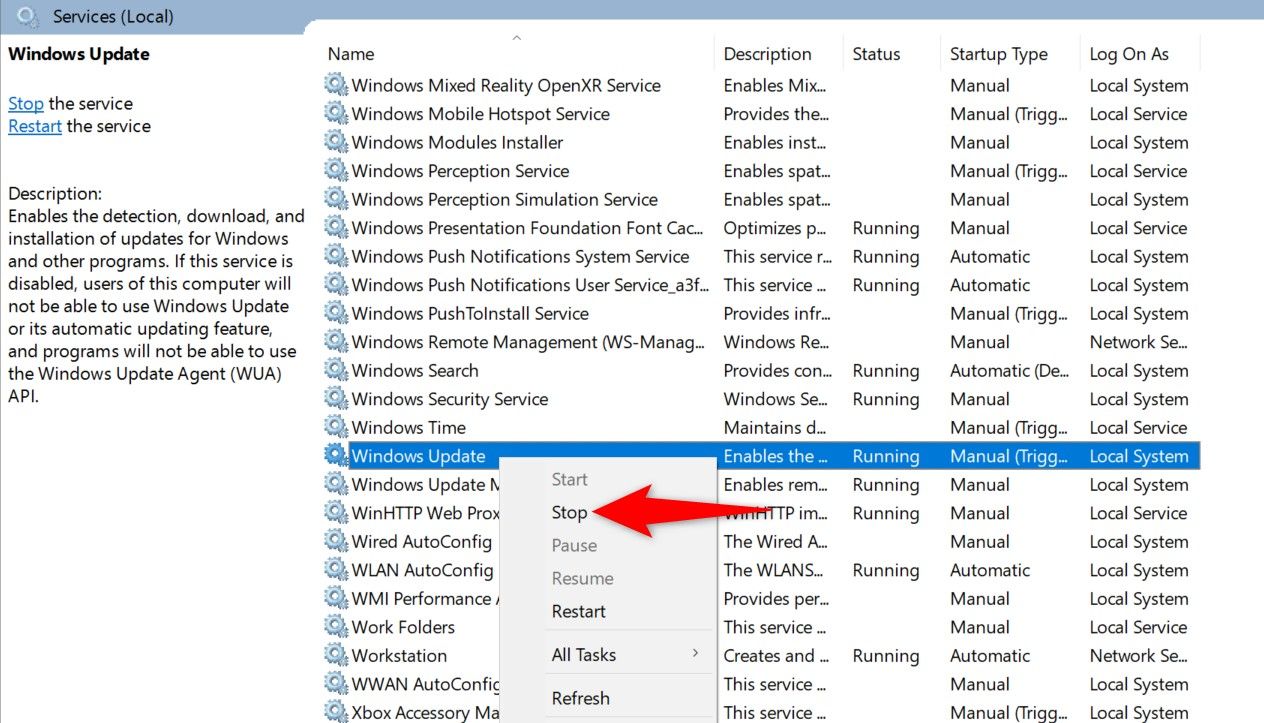 Кнопка 'Остановить' для службы 'Центр обновления Windows' в окне Службы.