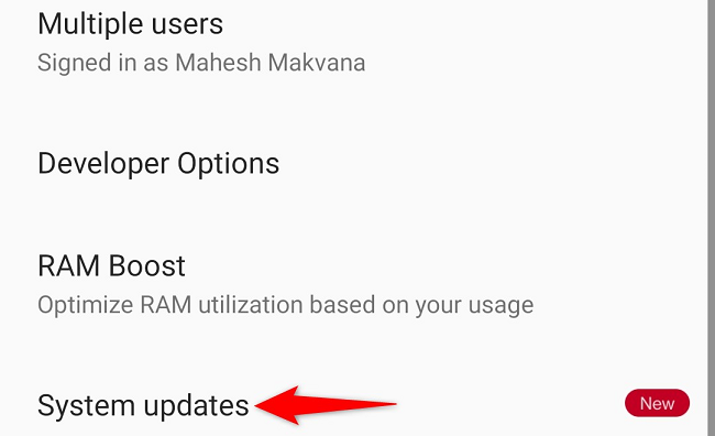 Выбор Обновления системы в меню.