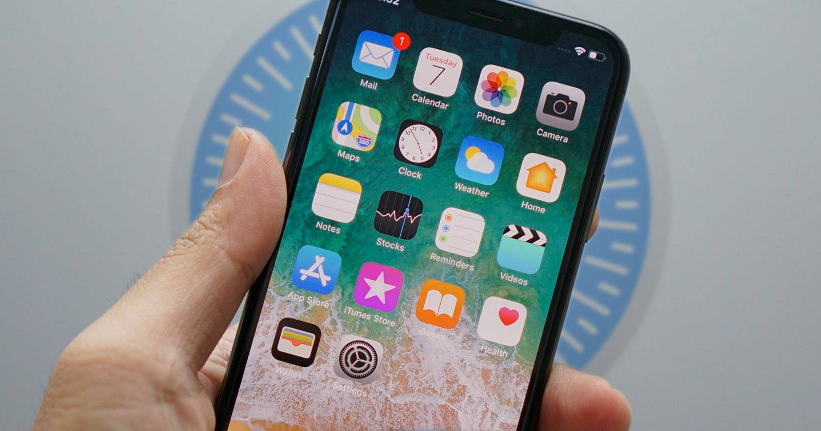 Смена браузера по умолчанию на iPhone, экран с иконками