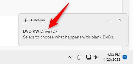 Подсказка о вставленном диске в Windows.