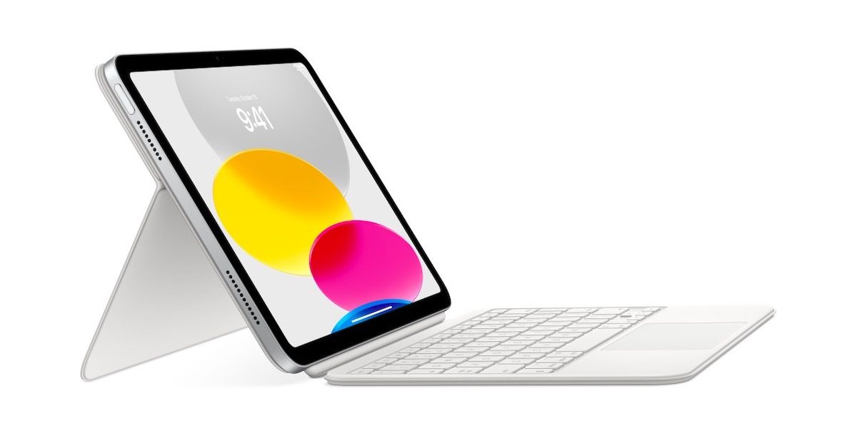 Белая Magic Keyboard Folio на iPad