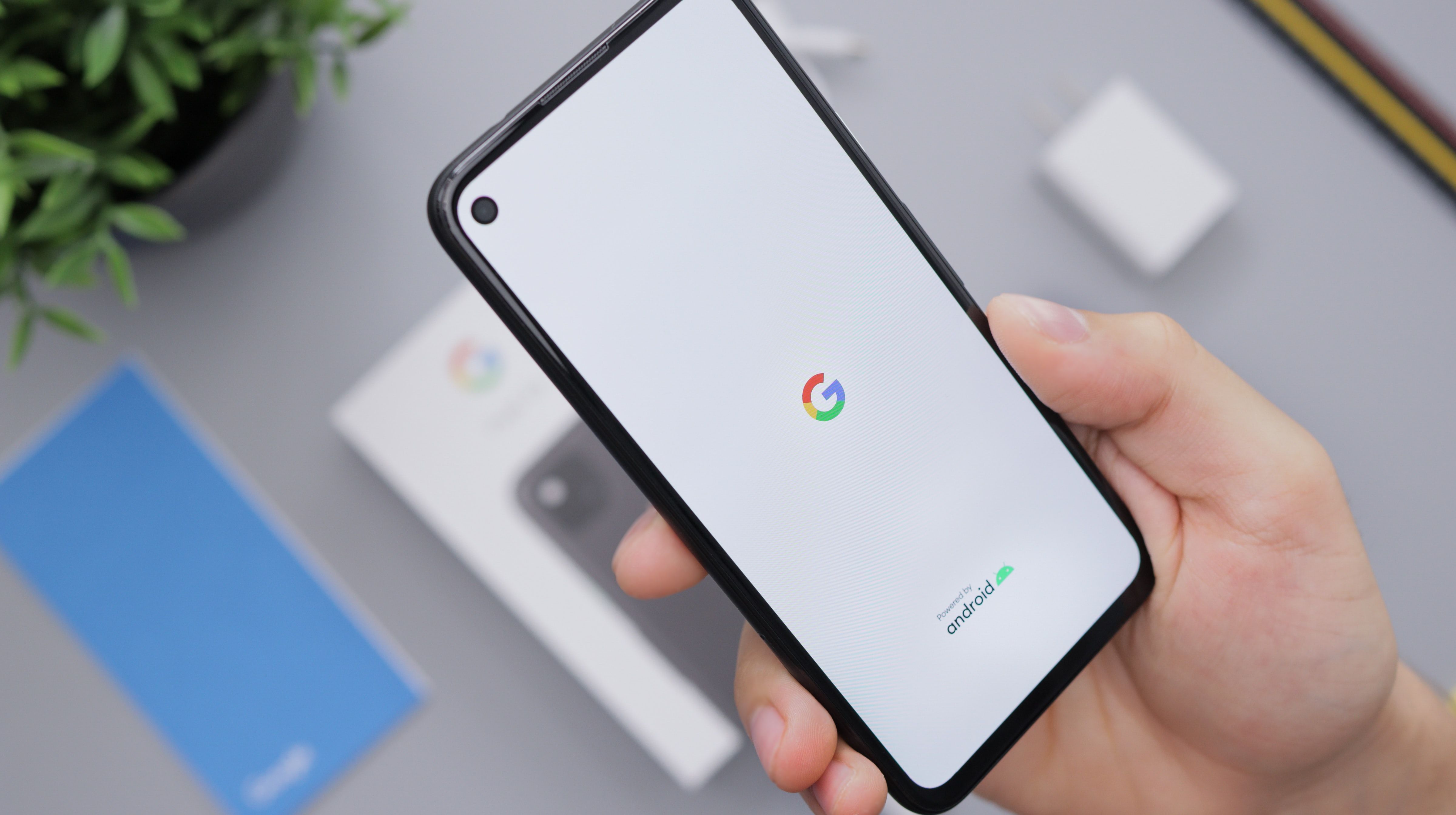 Google Pixel 4a при загрузке