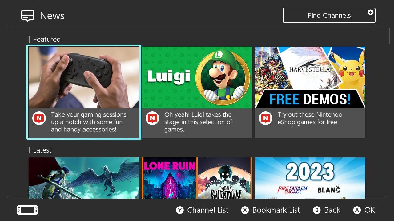 Скриншот главного меню News с разделами Featured и Latest выделенными