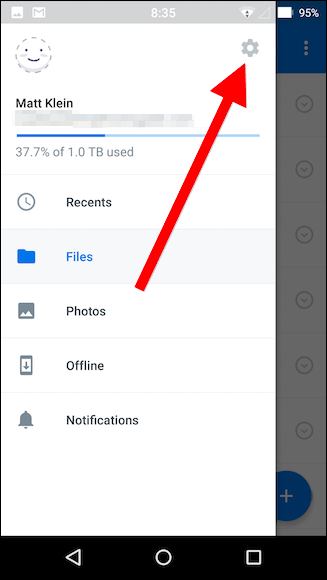 Параметры Dropbox — значок шестерёнки в правом верхнем углу
