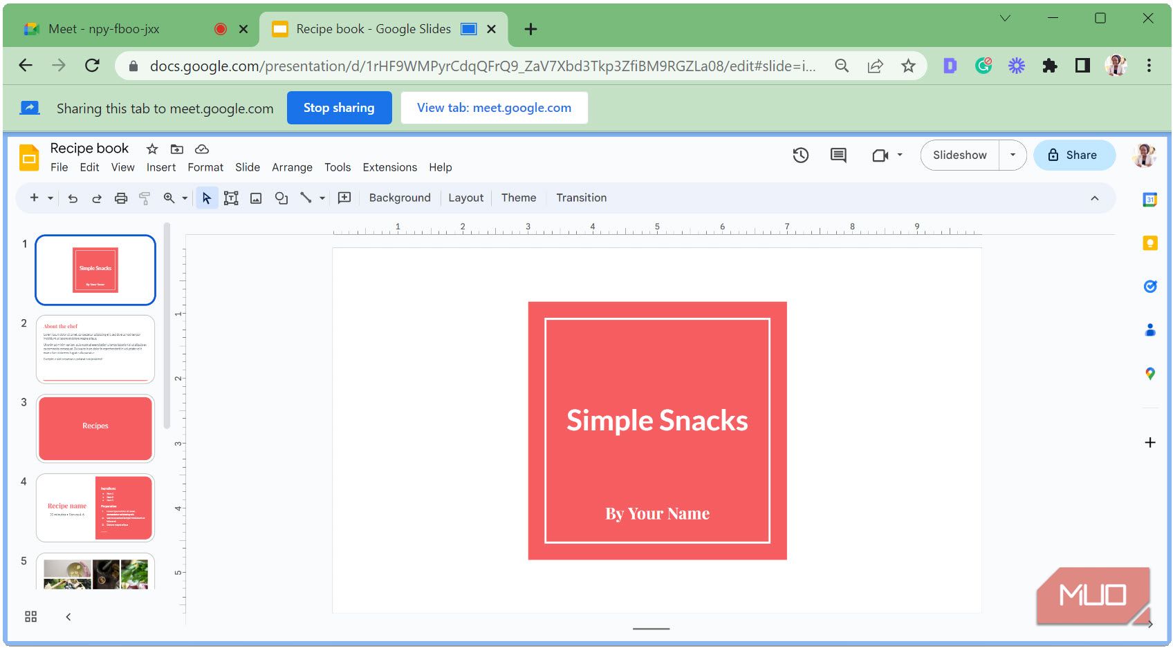 Вкладка Google Slides демонстрируется в Google Meet