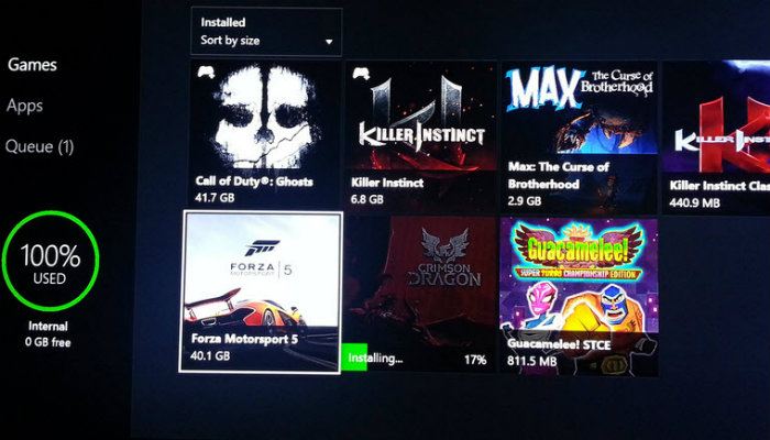 Крупный план внутреннего жёсткого диска Xbox One