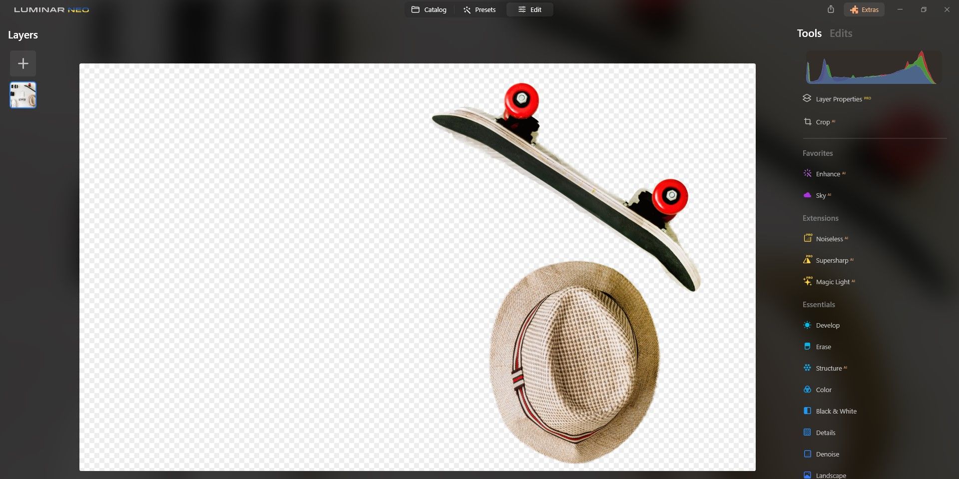 Шляпа и скейтборд выбраны