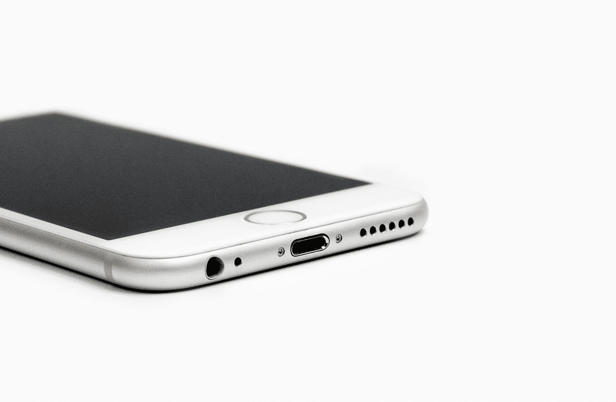 Изображение iPhone 6 и указание на место IMEI