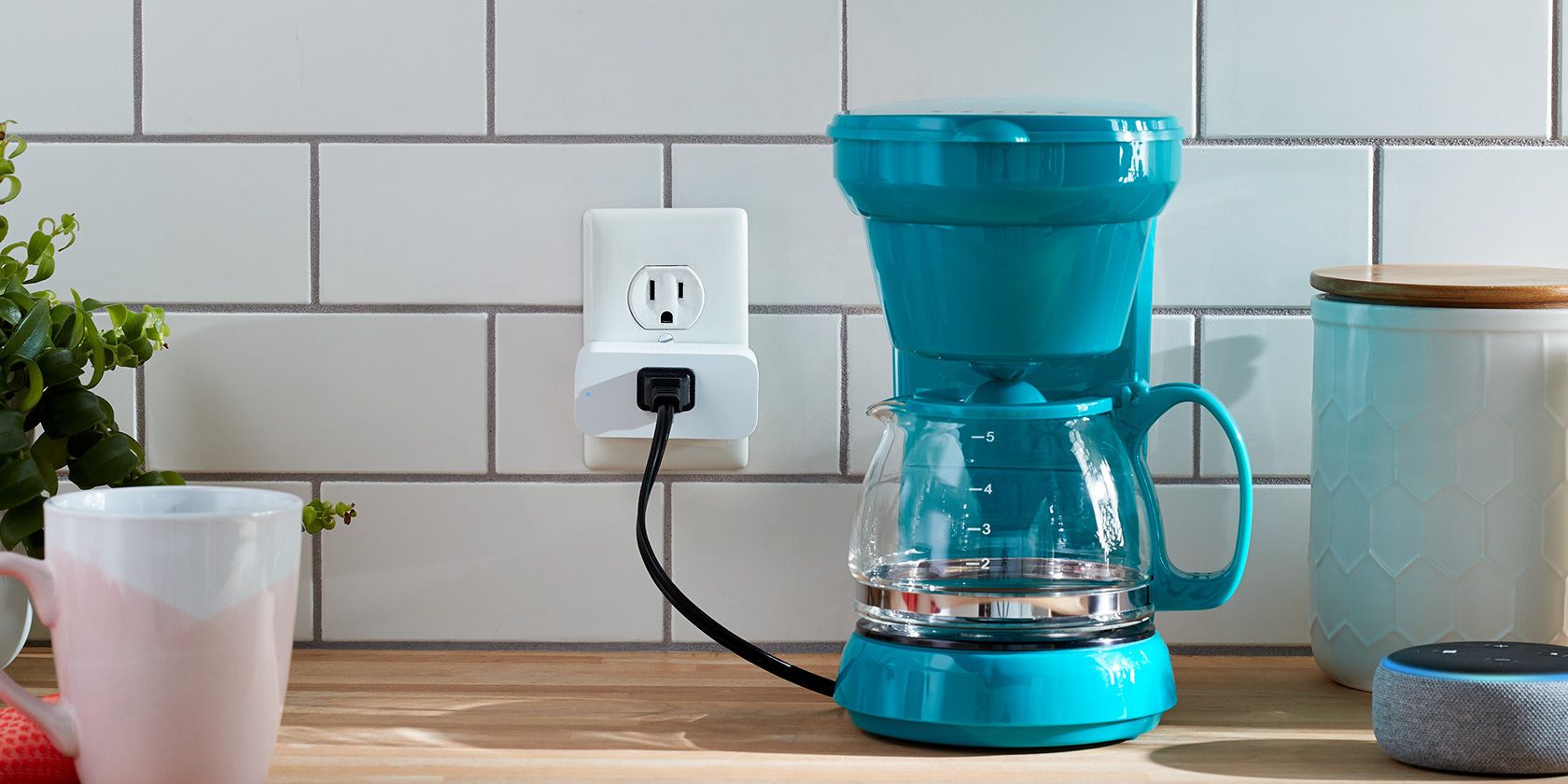 Умная розетка Amazon в процессе настройки в приложении Alexa