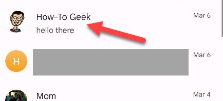 Выбор разговора в приложениях Сообщения