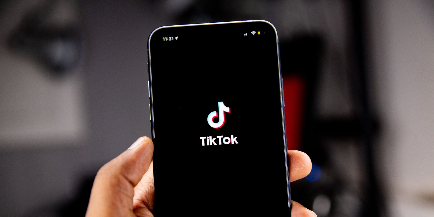 Блокировка и разблокировка пользователей в TikTok