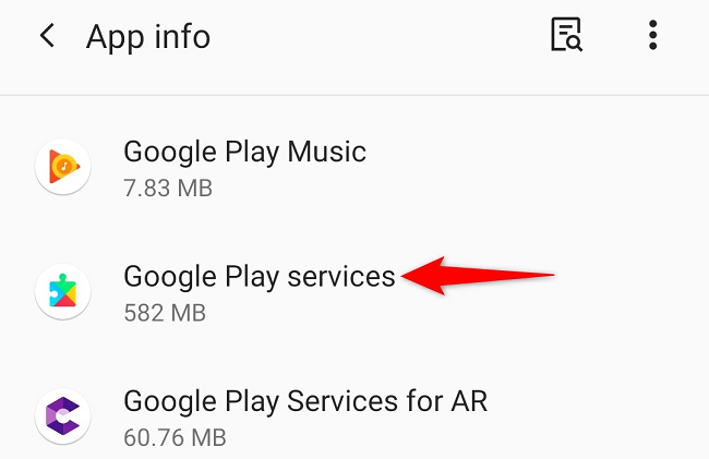 Найдите и откройте «Google Play services» в списке приложений.