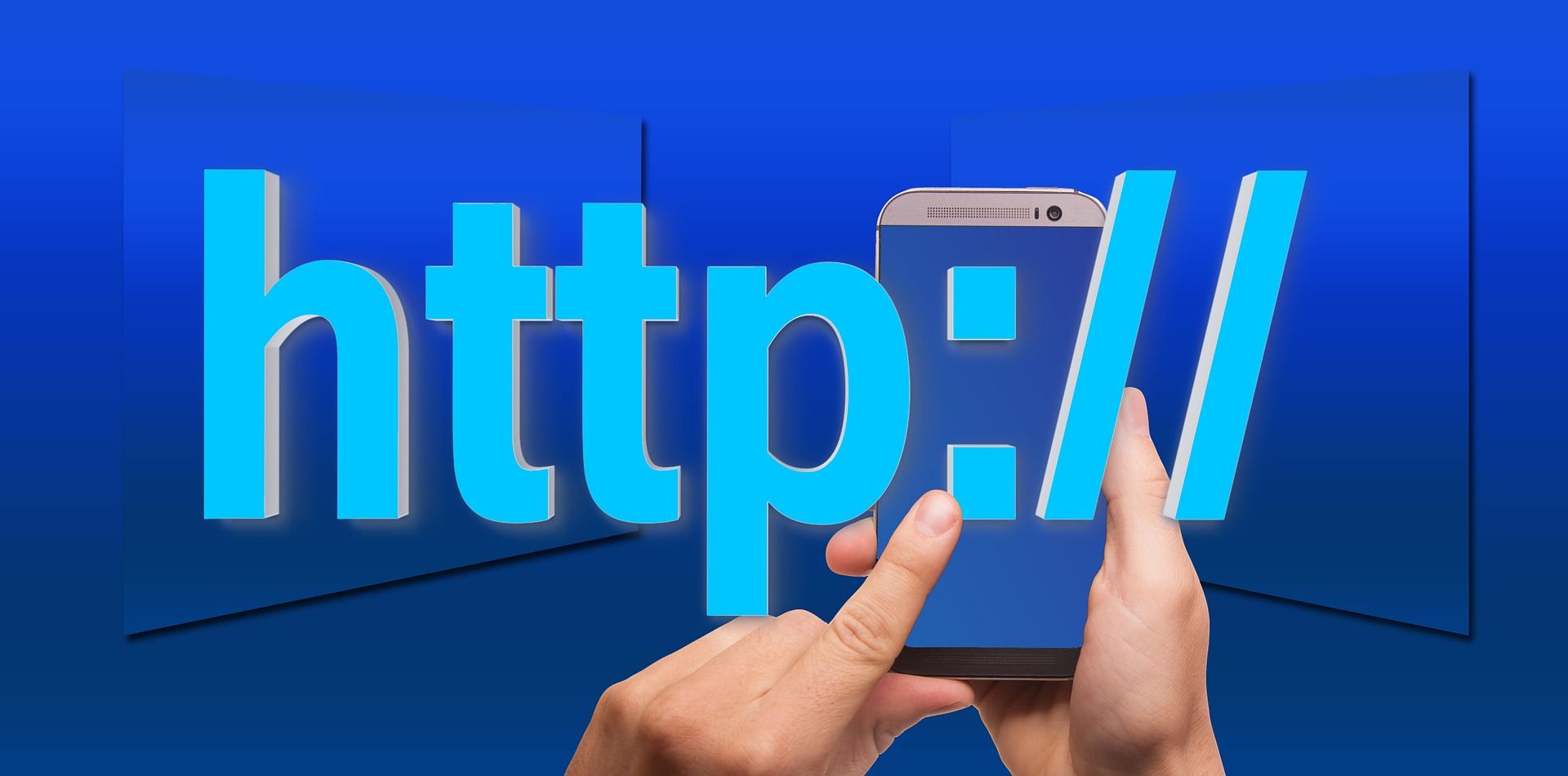 Текст http на фоне смартфона