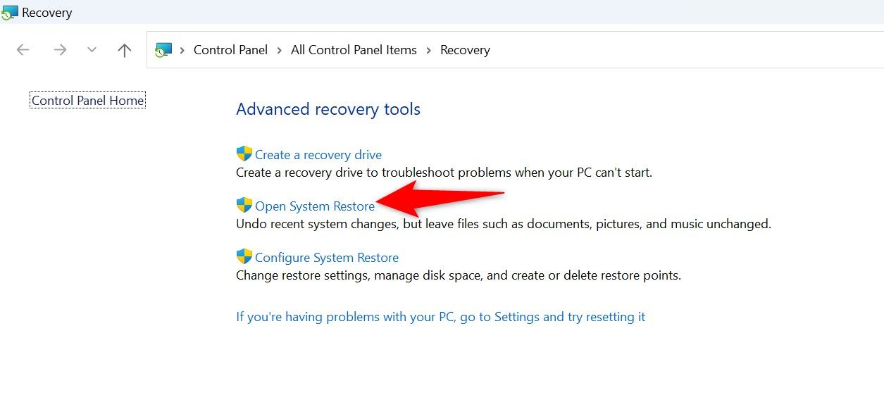 Открыть System Restore выделено в панели управления