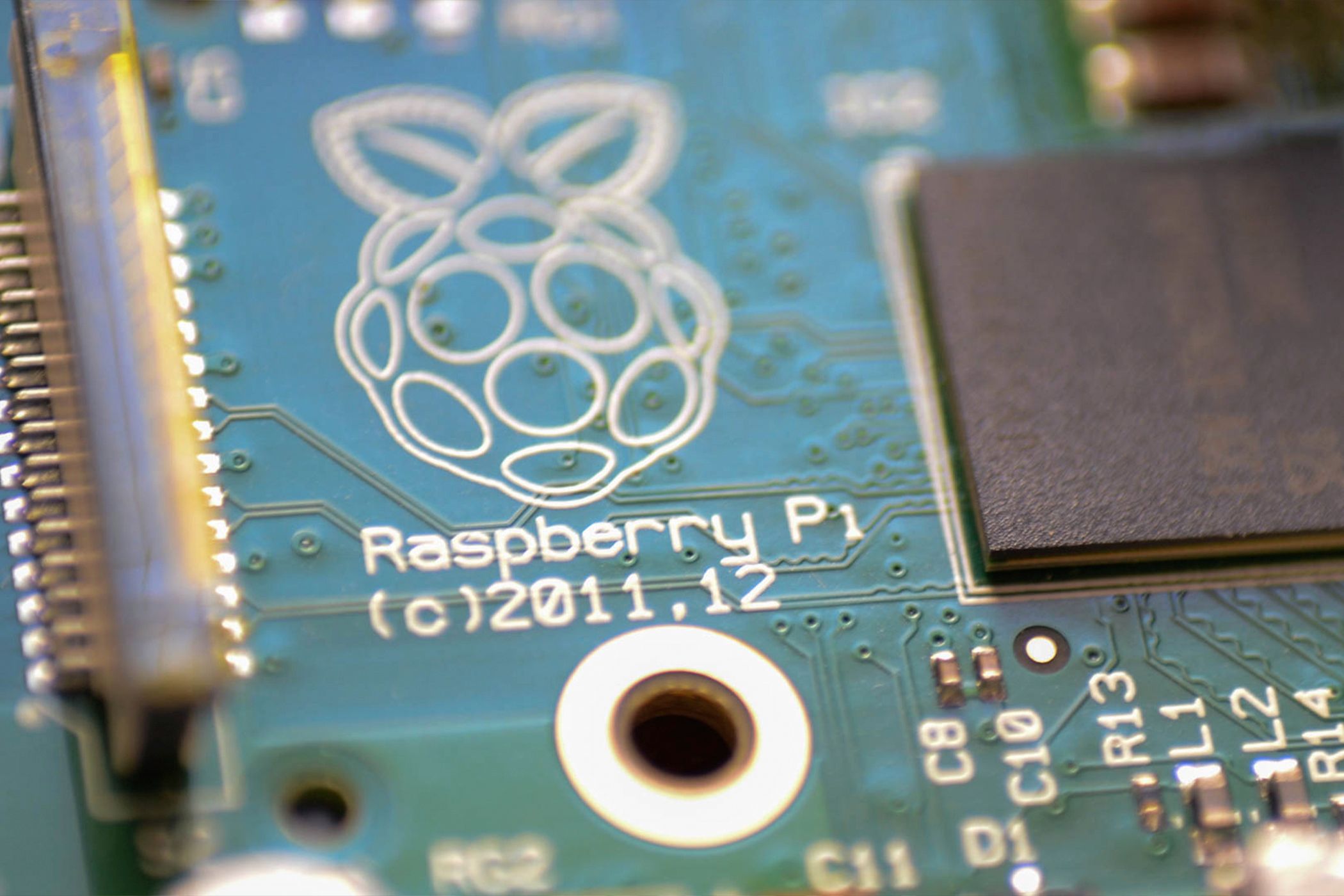 Разместить сайт на Raspberry Pi быстро