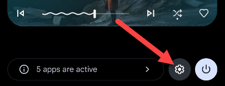 Нажмите значок шестерёнки в шторке уведомлений