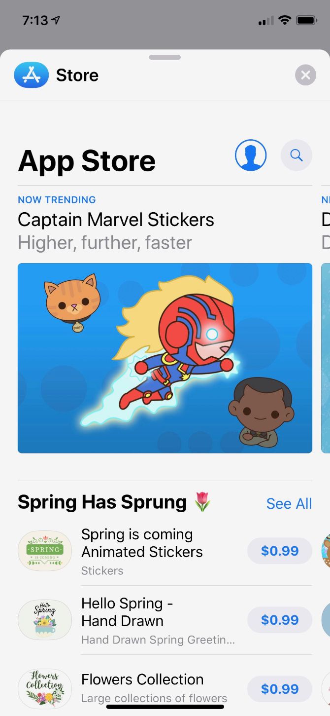 Экран iMessage App Store с подборкой приложений и игр для 