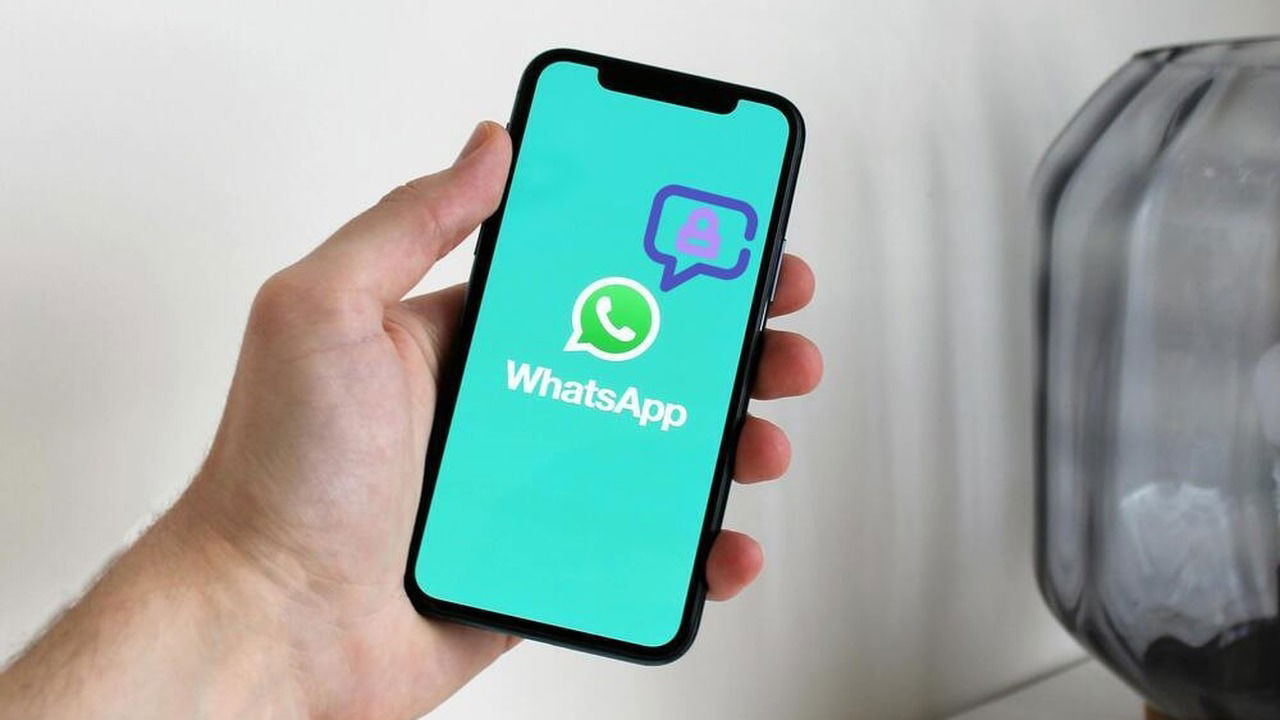Как открыть заблокированные чаты WhatsApp