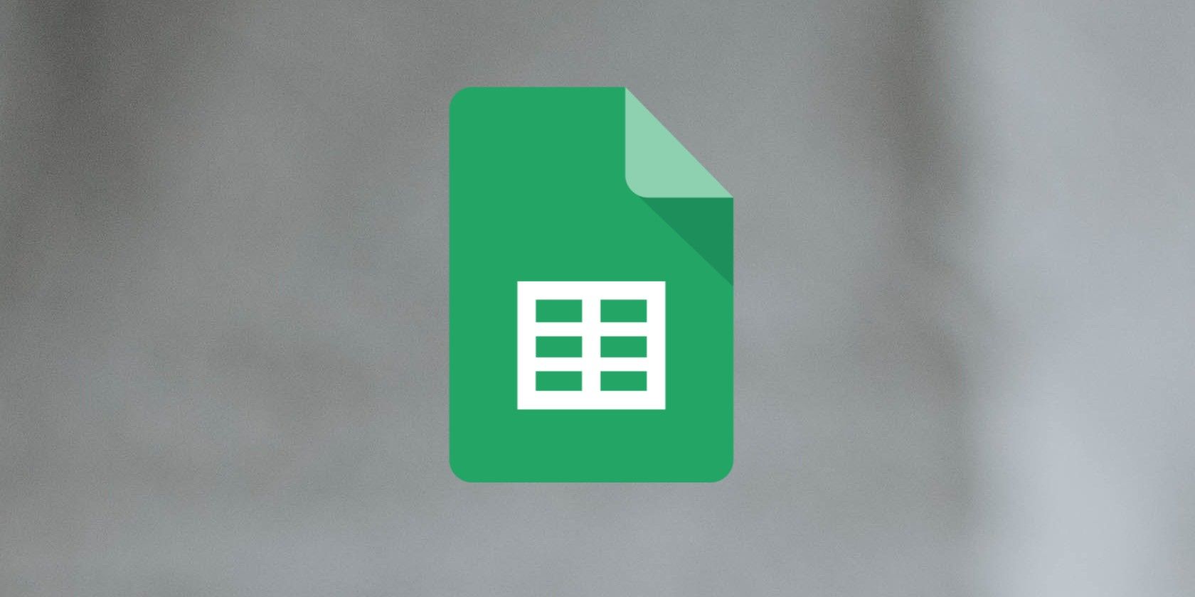 Логотип Google на белом и сером фоне